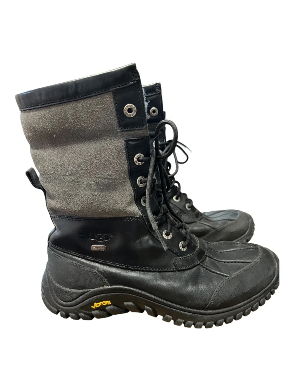 UGG Adirondack II Black & Gray Waterproof Sheepskin Boots | Size 10